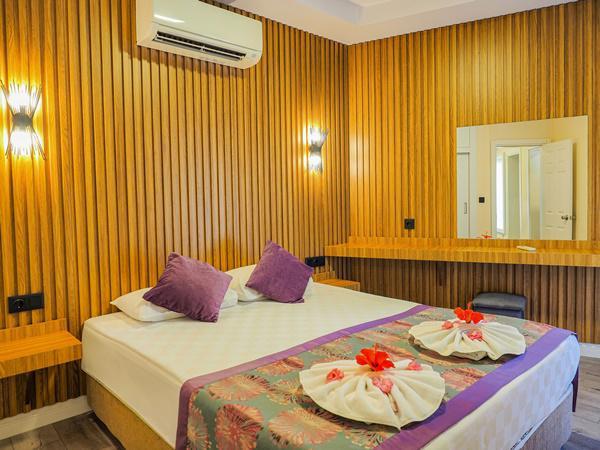 Sirma Hotel