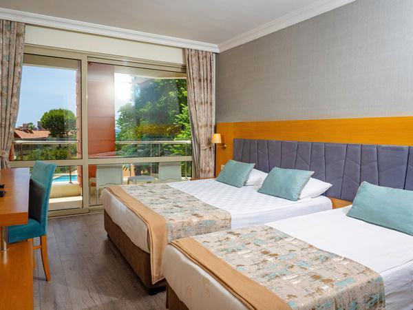 Sirma Hotel