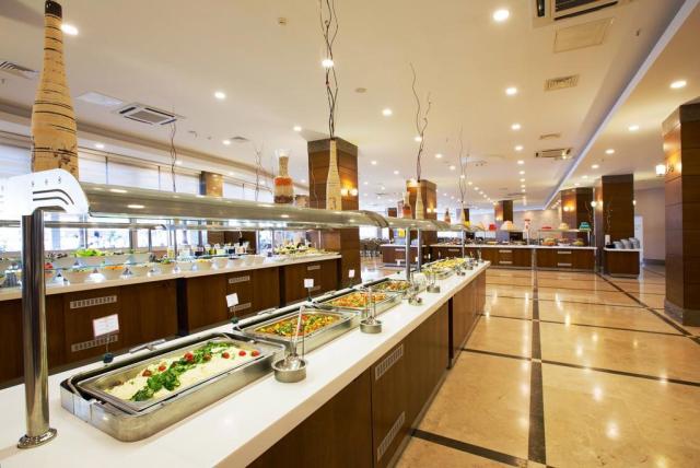 Ramada Resort Side