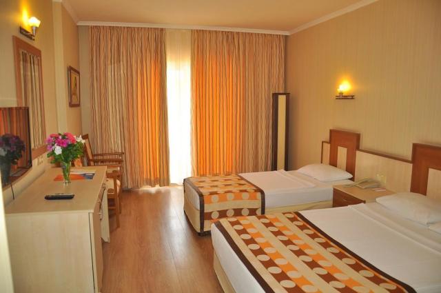 Calido Sol Hotel