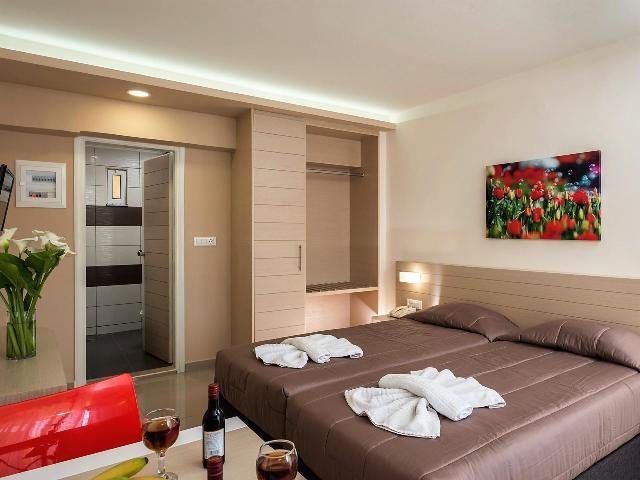 Atrion Hotel