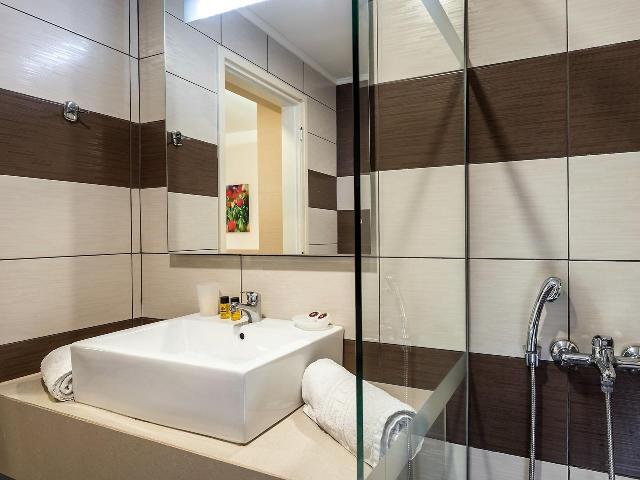 Atrion Hotel