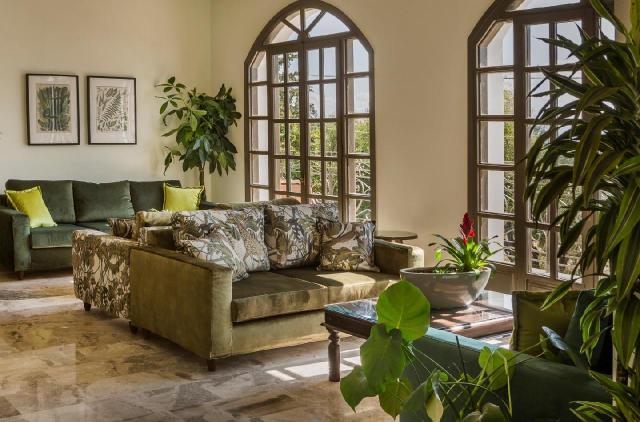 La Signora Hotel