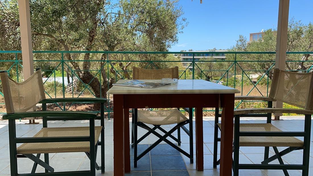 Zaharoula Apartmanház