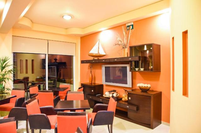 Hotel Theo