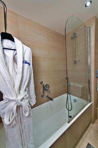 Minos Hotel