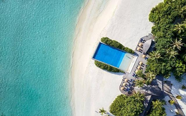 Olhuveli Beach & Spa Resort