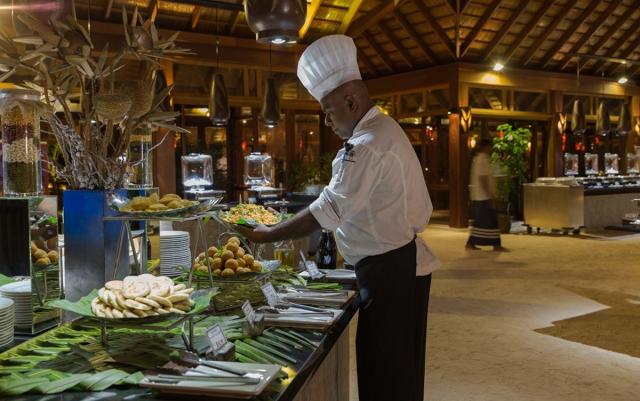 Vilamendhoo Island Resort & Spa
