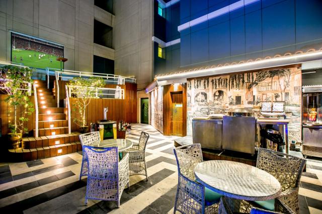 orig_marina-byblos-hotel-food (10).jpg?r=137b3a6325a562d187a91e