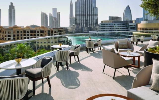 orig_ADH_ADDTH_FACILITIES_CLUB-LOUNGE-TERRACE_AMBIENT_HR_01-cop