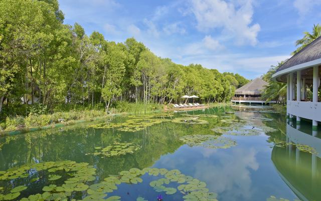 Dreamland The Unique Sea & Lake Resort & Spa