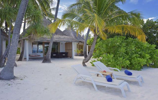 Angaga Island Resort