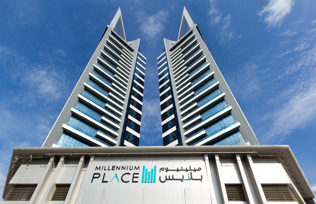 Dubai / Millennium Place Barsha Heights Hotel