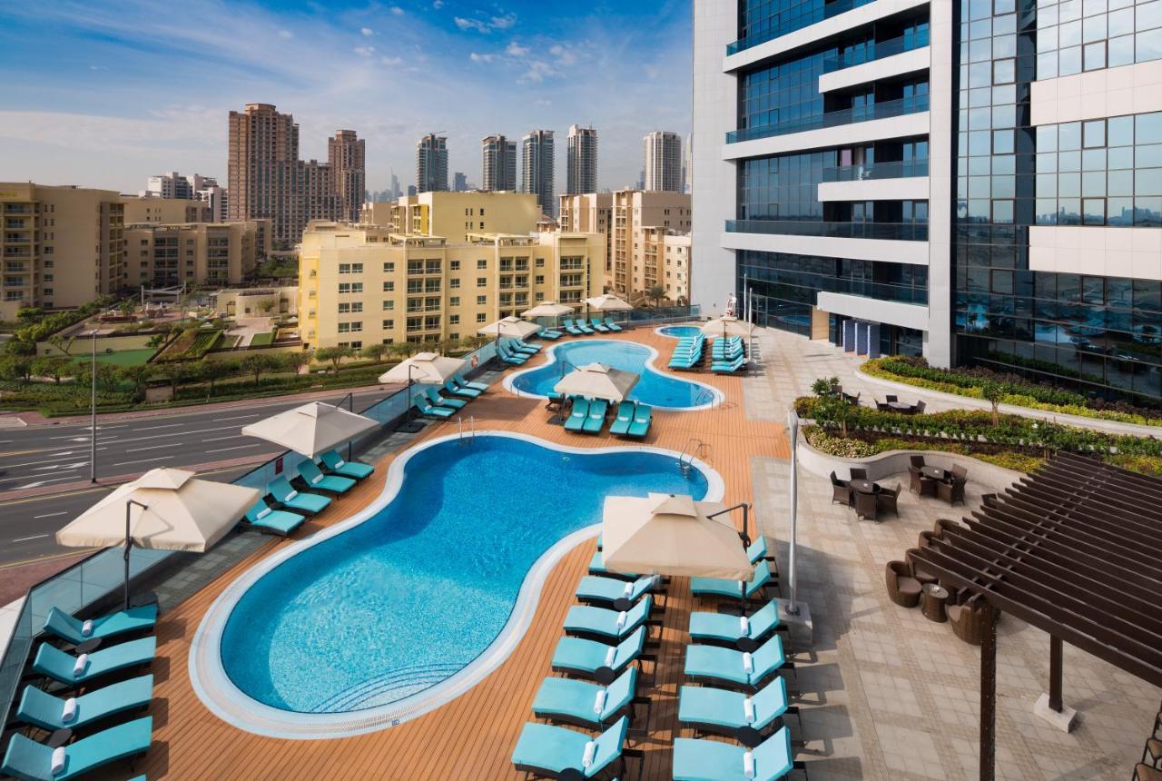 Dubai / Millennium Place Barsha Heights Hotel