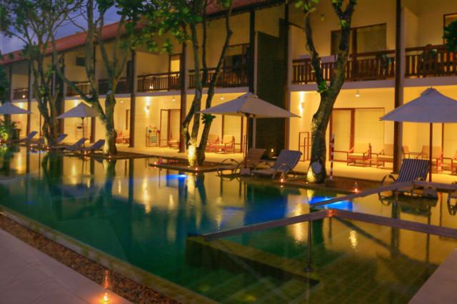 Pandanus Beach Resort & Spa