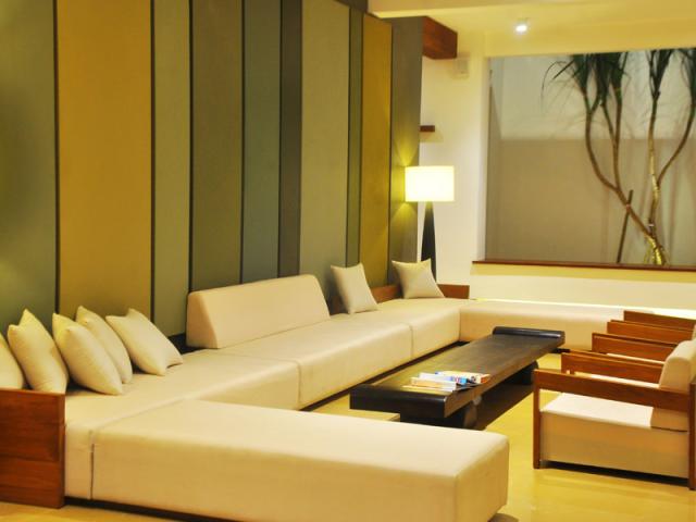 Pandanus Beach Resort & Spa