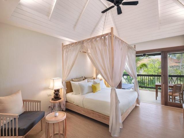 orig_tropical-deluxe-room (2).jpg?r=956d09ba812e09c26121ca19087