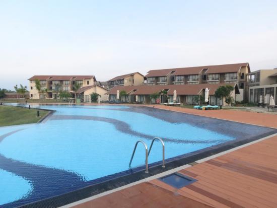 The Calm Resort & Spa