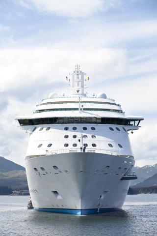 Radiance of the Seas - ÁTKELÉS A PANAMA-CSATORNÁN