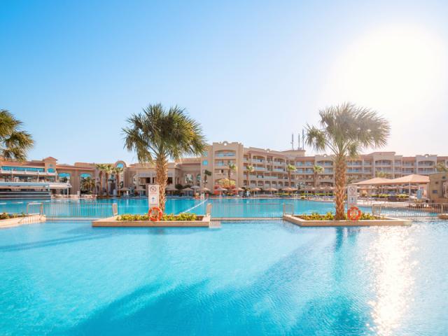  Pickalbatros Albatros White Beach 