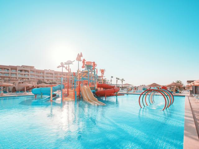  Pickalbatros Albatros White Beach 