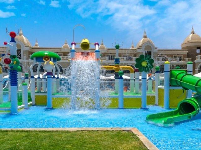 Titanic Royal Resort