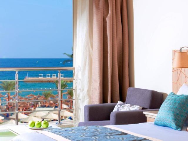 Beach Albatros Resort
