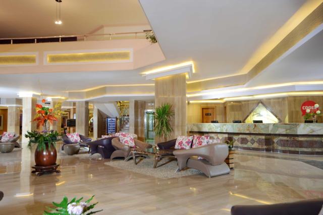 Beach Albatros Resort
