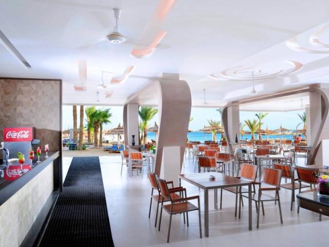 Beach Albatros Resort