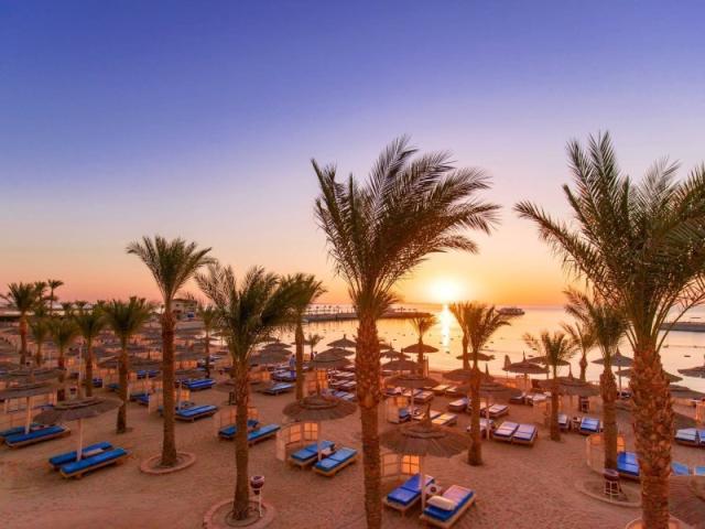 Beach Albatros Resort