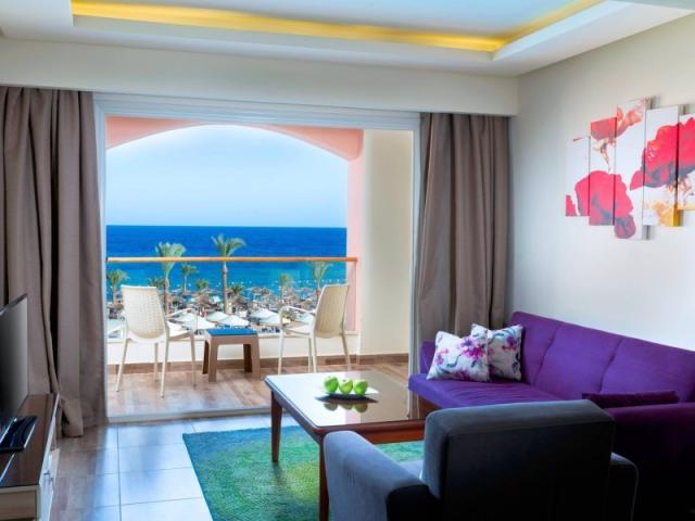 Beach Albatros Resort