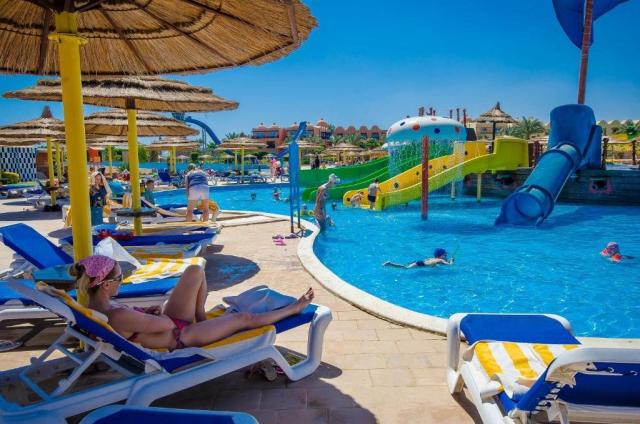 Titanic Beach Spa & Aquapark