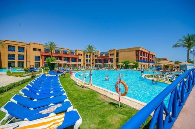 Titanic Beach Spa & Aquapark