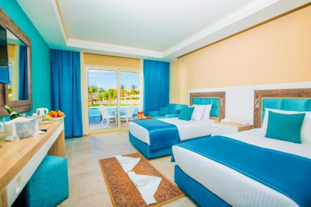 Titanic Beach Spa & Aquapark
