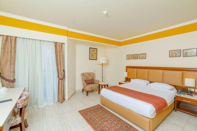 Minamark Beach Resort	