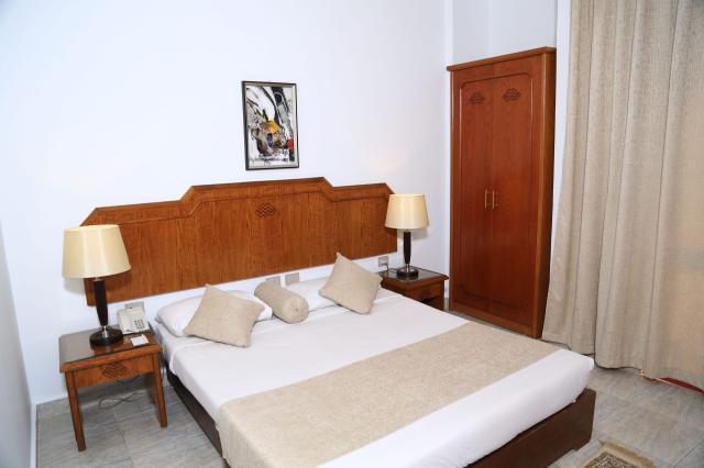 Minamark Beach Resort	