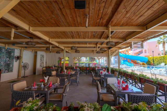 Minamark Beach Resort	
