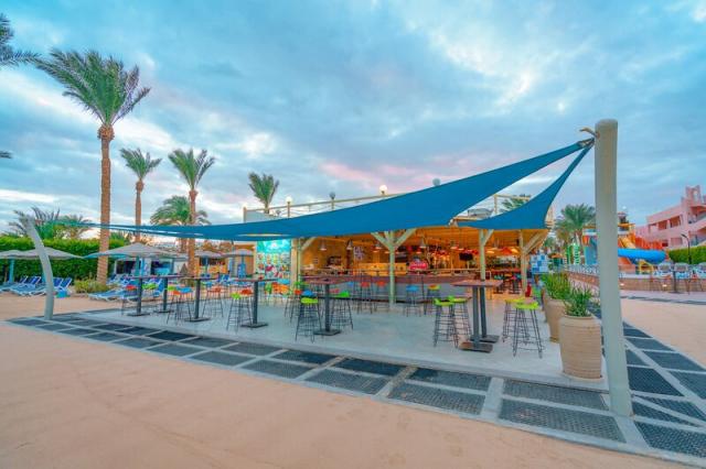 Minamark Beach Resort	