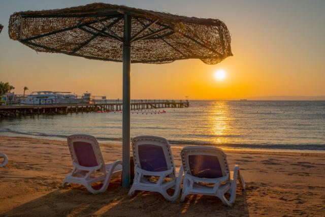 Minamark Beach Resort	