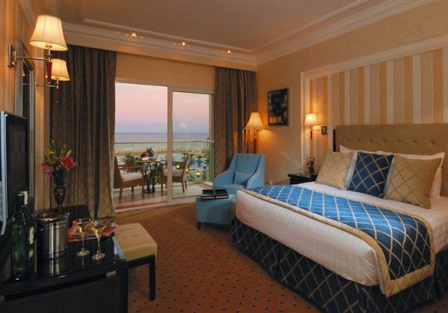 Premier Le Reve Hotel