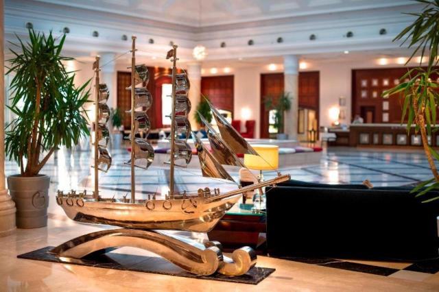 Premier Le Reve Hotel