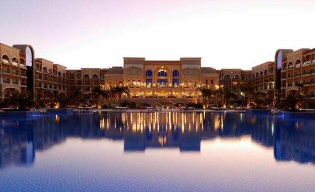Premier Le Reve Hotel
