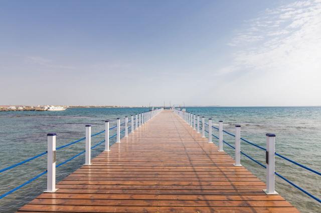  Dana Beach Resort 