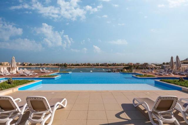 Creek Hotel and Residences El Gouna