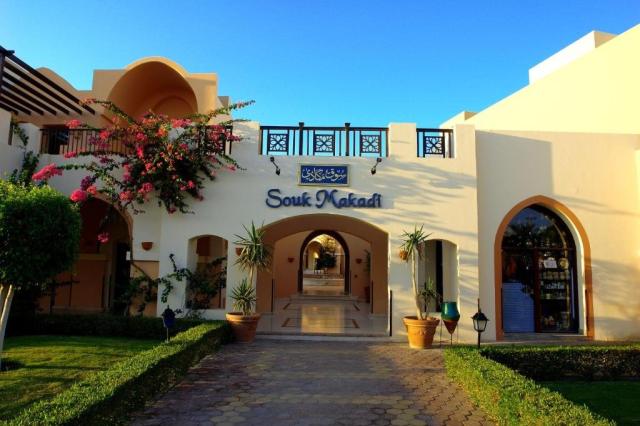 Jaz Makadi Saraya Palms