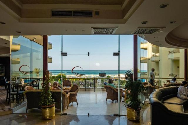 Magic Beach Hotel