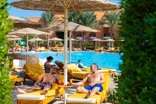 Sunny Beach Resort 