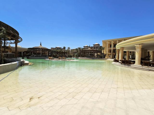 Al Kasr Sahl Hasheesh