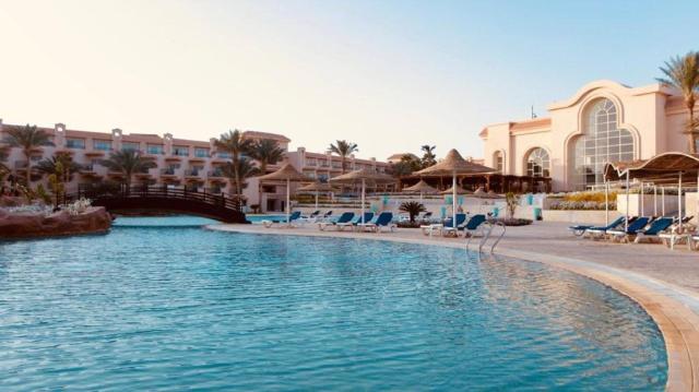 Pyramisa Sahl Hasheesh Resort