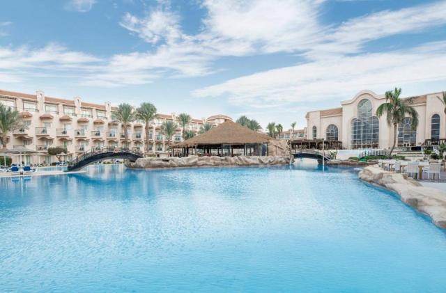 Pyramisa Sahl Hasheesh Resort